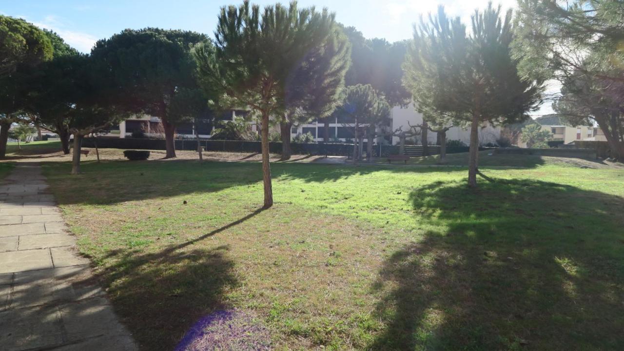 Sol-Y-Days Los Amigos, Studio 4 Couchages En Rez-De-Jardin, Avec Grande Terrasse Et Parking, A 250M De La Plage Le Grau-du-Roi Exterior foto