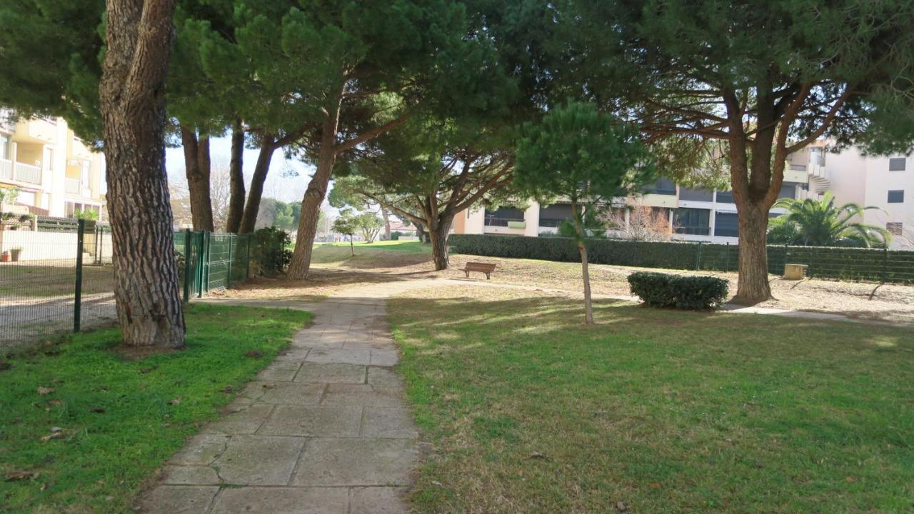 Sol-Y-Days Los Amigos, Studio 4 Couchages En Rez-De-Jardin, Avec Grande Terrasse Et Parking, A 250M De La Plage Le Grau-du-Roi Exterior foto