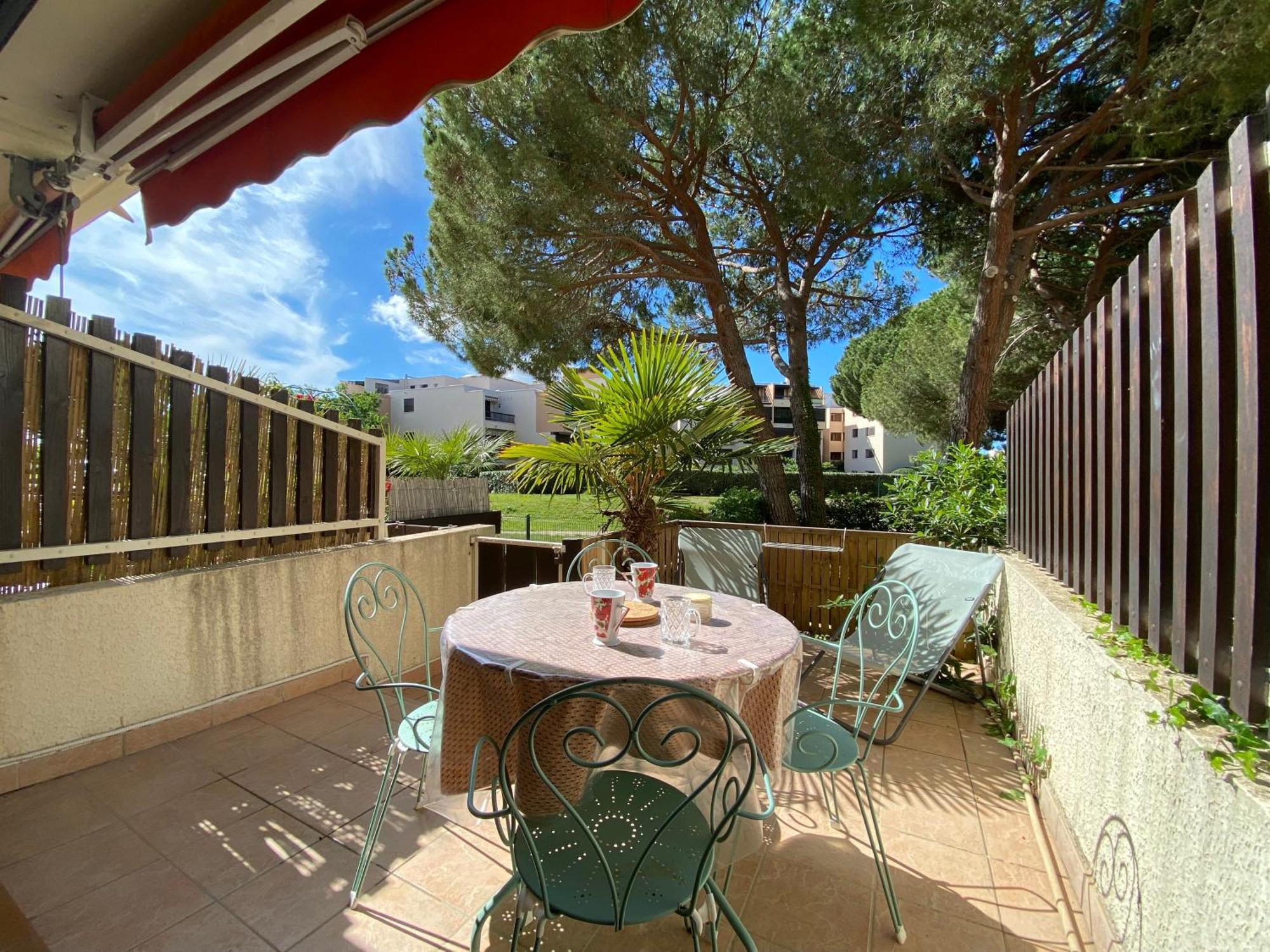 Sol-Y-Days Los Amigos, Studio 4 Couchages En Rez-De-Jardin, Avec Grande Terrasse Et Parking, A 250M De La Plage Le Grau-du-Roi Exterior foto