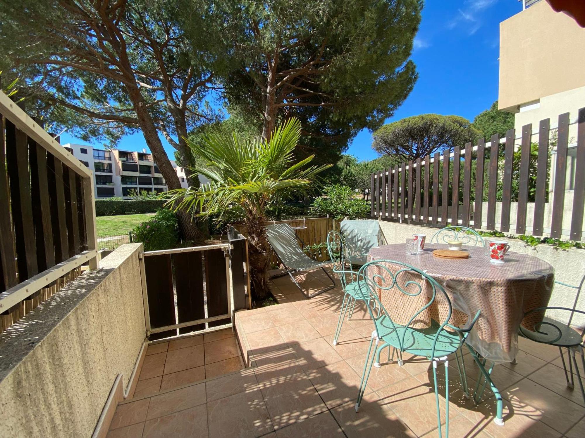 Sol-Y-Days Los Amigos, Studio 4 Couchages En Rez-De-Jardin, Avec Grande Terrasse Et Parking, A 250M De La Plage Le Grau-du-Roi Exterior foto